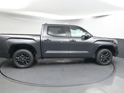 2025 Toyota Tundra i-FORCE MAX Platinum i-FORCE MAX Truck CrewMax - Photo 8