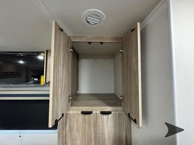 2025 Winnebago Access - Photo 16