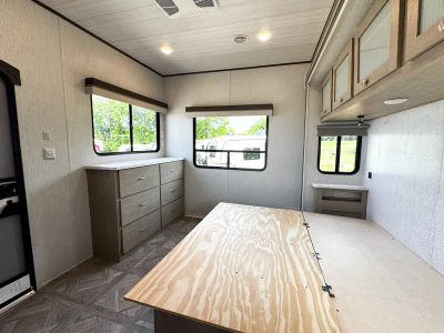 2023 Forest River Salem - Photo 24