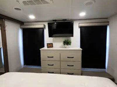 2024 Alliance RV Paradigm - Photo 22