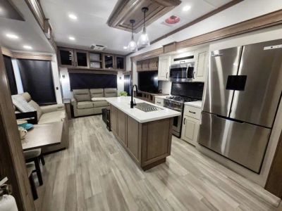 2024 Alliance RV Paradigm - Photo 5