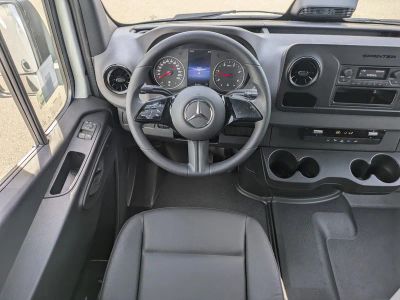 2026 Mercedes-Benz Sprinter 2500 — photo 16 view