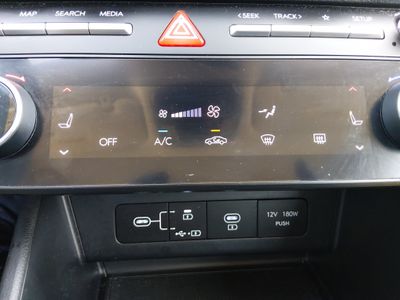 2024 Hyundai Sonata - Photo 17
