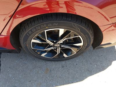 2024 Hyundai Sonata - Photo 10