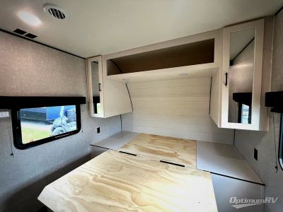 2025 Jayco Jay Flight SLX — photo 19 view