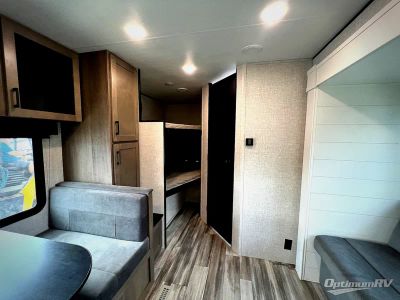 2025 Jayco Jay Flight SLX — photo 13 view