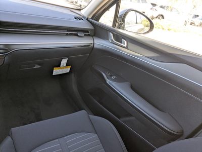 2026 Kia K5 — photo 17 view