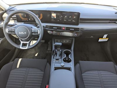 2026 Kia K5 — photo 15 view