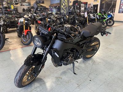 2025 Yamaha XSR900 - Photo 2