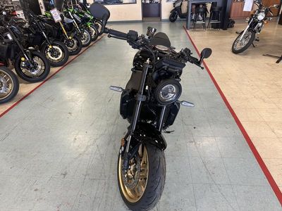 2025 Yamaha XSR900 - Photo 3