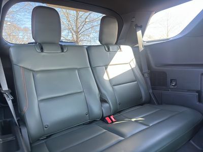 2023 Ford Explorer — photo 32 view