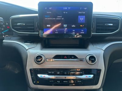 2023 Ford Explorer — photo 15 view