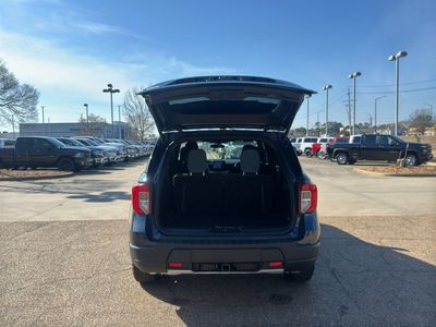 2023 Ford Explorer — photo 30 view
