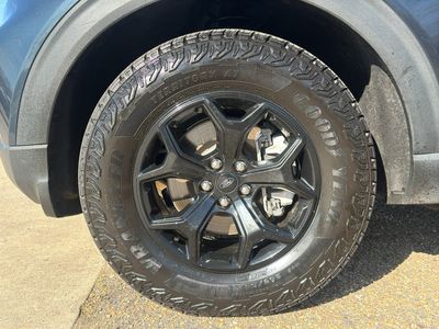 2023 Ford Explorer — photo 12 view