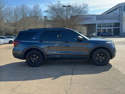 2023 Ford Explorer — photo 8 view