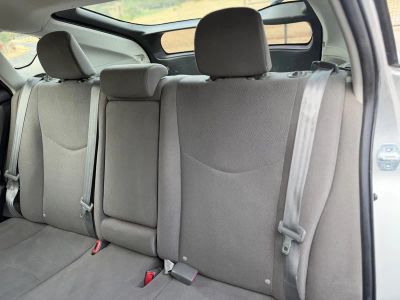 2015 Toyota Prius — photo 12 view