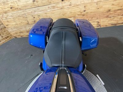 2025 Harley-Davidson FLHX - Street Glide — photo 11 view