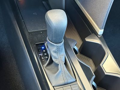 2026 Toyota Camry - Photo 22
