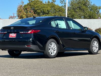 2026 Toyota Camry - Photo 2