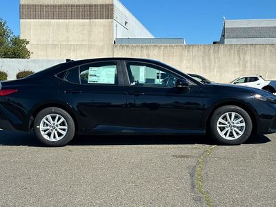 2026 Toyota Camry - Photo 8