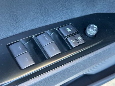 2026 Toyota Camry - Photo 13
