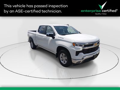 2025 Chevrolet Silverado 1500 2WD Crew Cab 147" LT — front three-quarter view