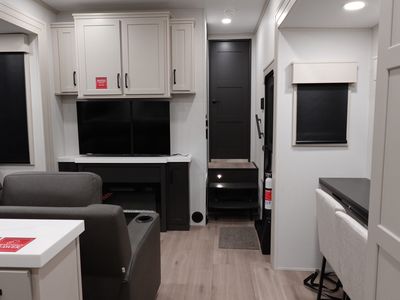 2026 Grand Design Momentum M Class - Photo 6