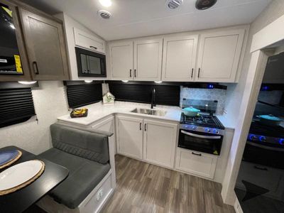 2025 Jayco Eagle SLE - Photo 31