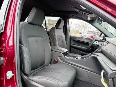 2026 Jeep Grand Cherokee — photo 27 view