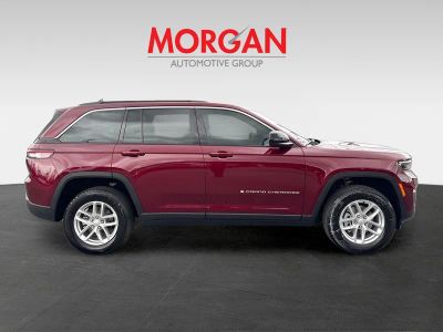2026 Jeep Grand Cherokee — side profile view