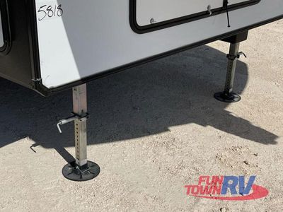 2025 Prime Time RV Sanibel - Photo 8