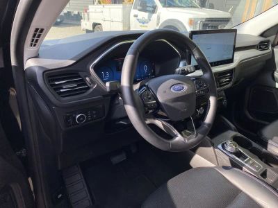2025 Ford Escape — side profile view