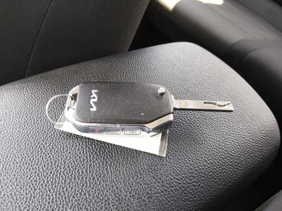 2024 Kia Forte - Photo 15