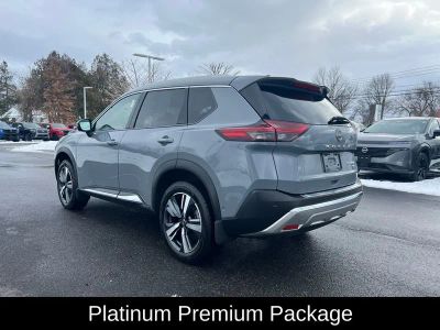 2023 Nissan Rogue Platinum - Photo 11