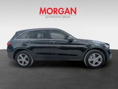 2022 Mercedes-Benz GLC — side profile view