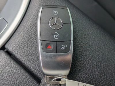 2022 Mercedes-Benz GLC — photo 25 view