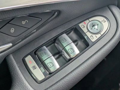 2022 Mercedes-Benz GLC — photo 19 view