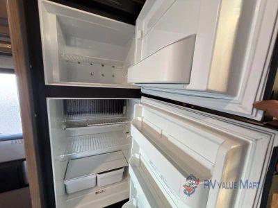 2018 Coachmen RV Freelander — photo 22 view