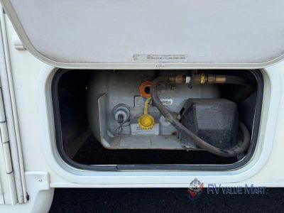 2018 Coachmen RV Freelander — photo 13 view