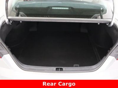 2025 Toyota Camry FWD - Photo 31