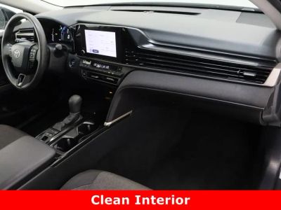 2025 Toyota Camry FWD - Photo 35