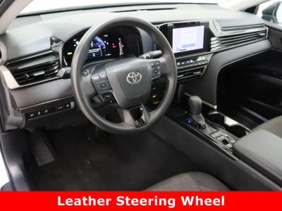 2025 Toyota Camry FWD - Photo 13