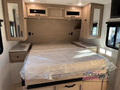2025 Palomino SolAire - Photo 13