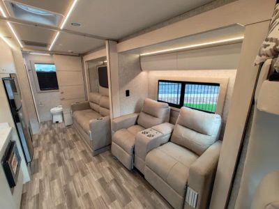 2026 Tiffin WAYFARER - Photo 6