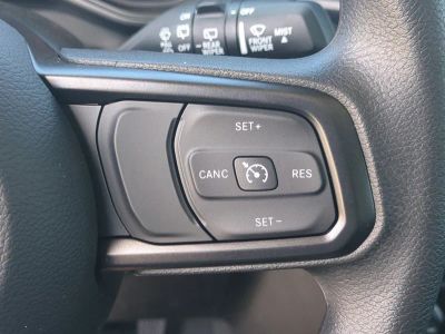 2026 Jeep Wrangler — photo 25 view