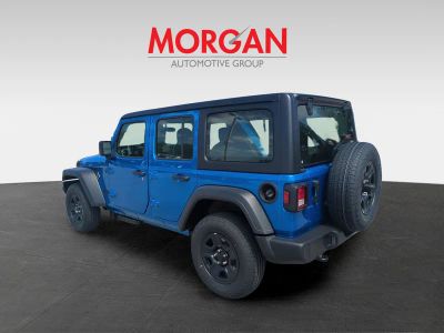2026 Jeep Wrangler — photo 7 view