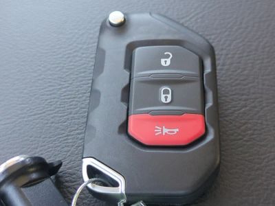 2026 Jeep Wrangler — photo 29 view