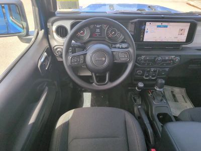2026 Jeep Wrangler — photo 16 view