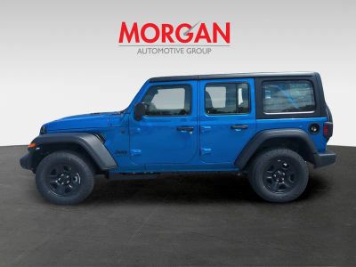 2026 Jeep Wrangler — photo 8 view