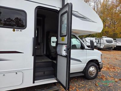 2026 Jayco Redhawk SE - Photo 13